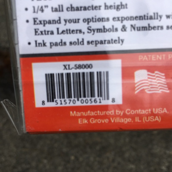 Rubber stamps crafting capital letter alphabet - Picture 4 of 6